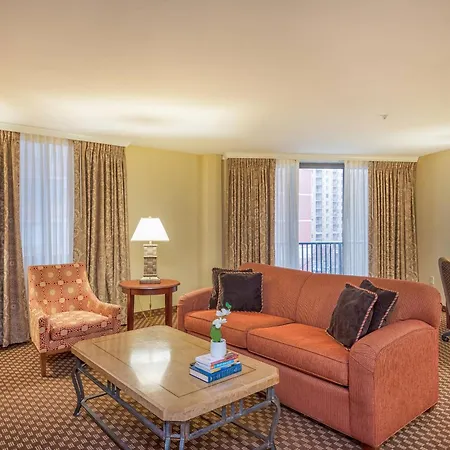 Clarion Collection Hotel Arlington Court Suites-2
